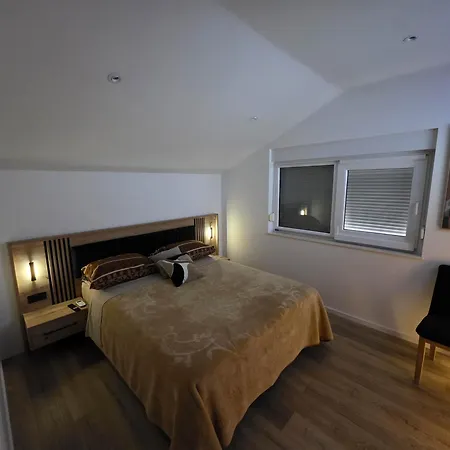 Sky Cube Apartment *