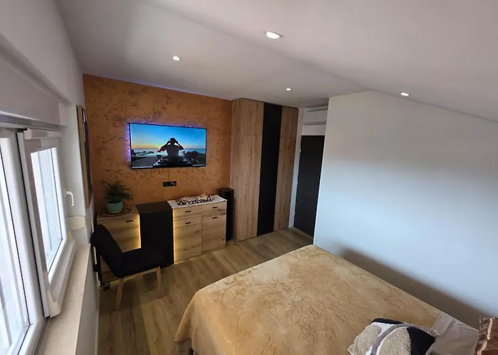 Sky Cube * זאדאר